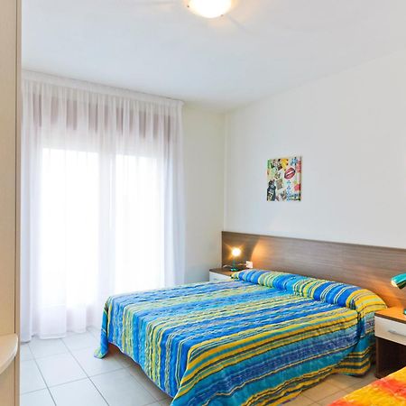 Residence Galleria Gran Mado Каорле Экстерьер фото
