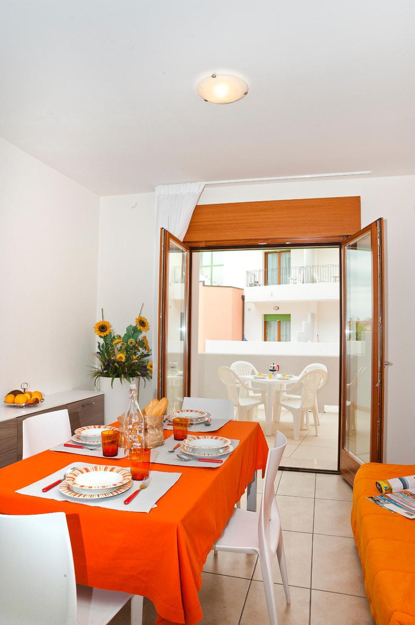 Residence Galleria Gran Mado Каорле Экстерьер фото